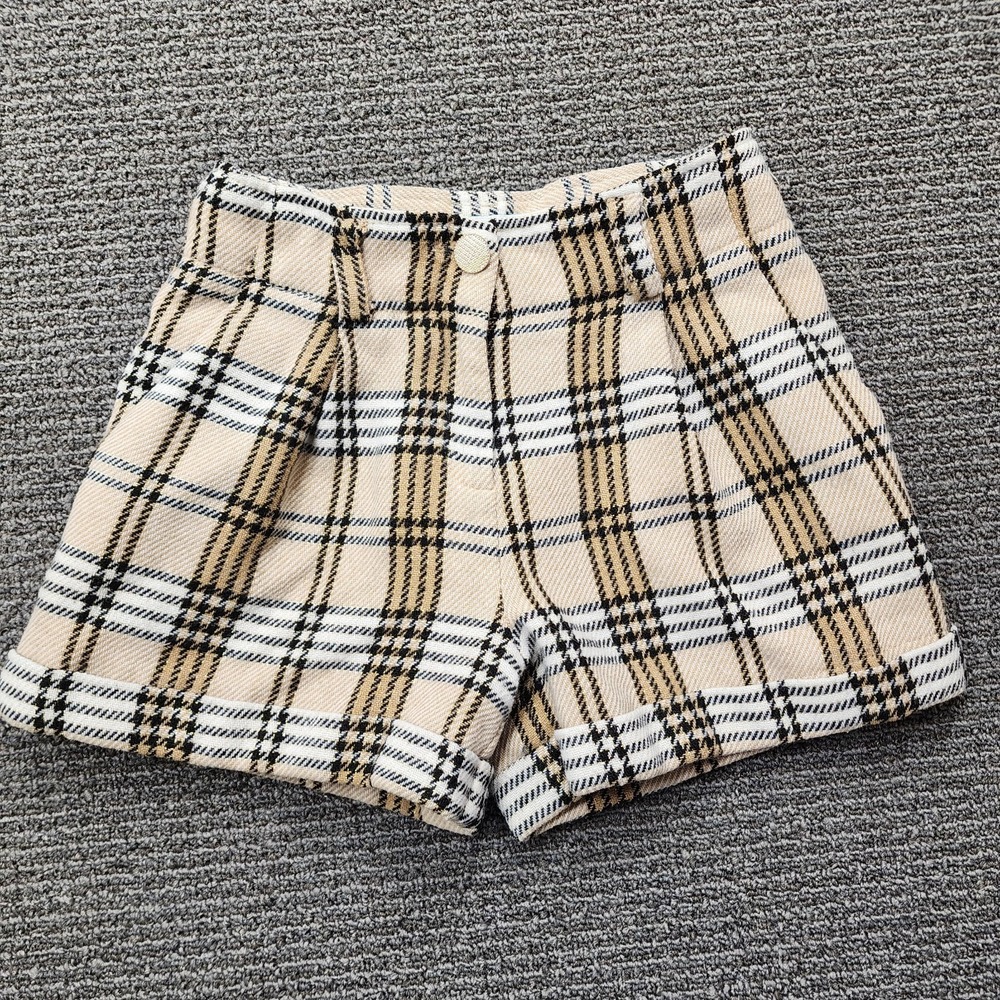 Abel & Lula Girls Beige & Gold Lurex Plaid Wool Check Shorts - Size 6 / 116cm